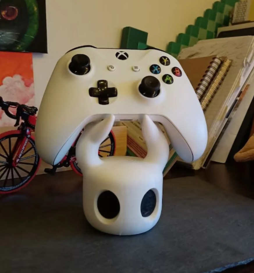 Gaming Controller Ghost Displa - Gaming Accessories Stand review and price